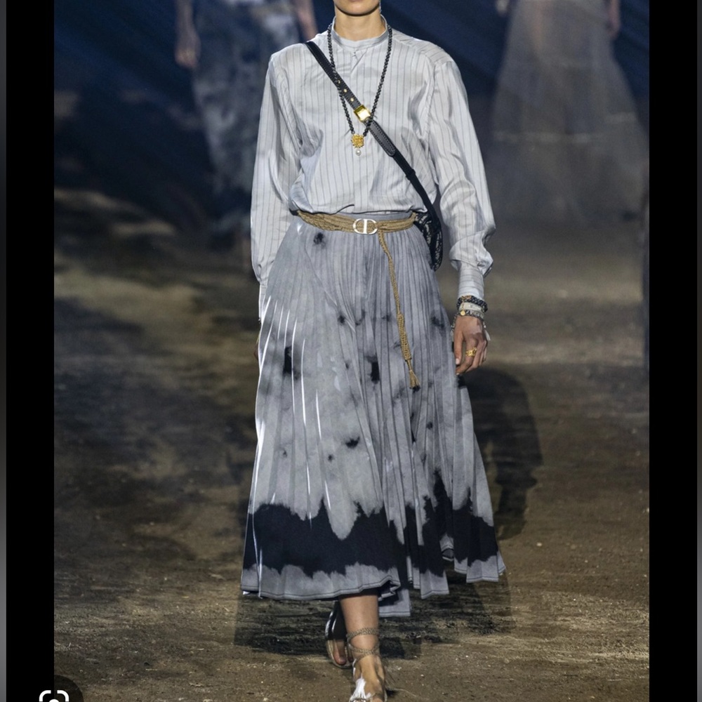 DIOR 2020 sold